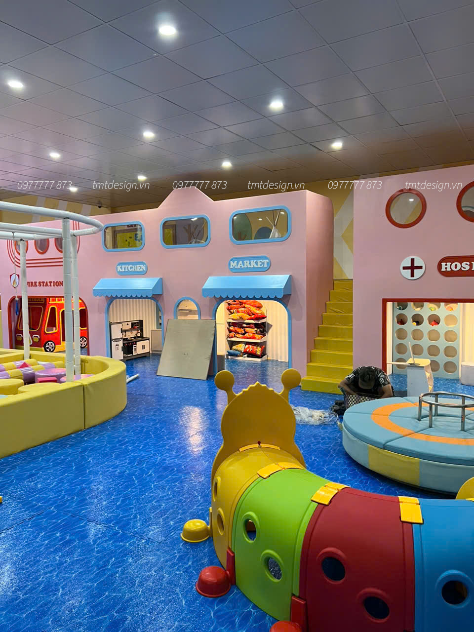 Thiet-ke-thi-cong-khu-vui-choi-2026-10
