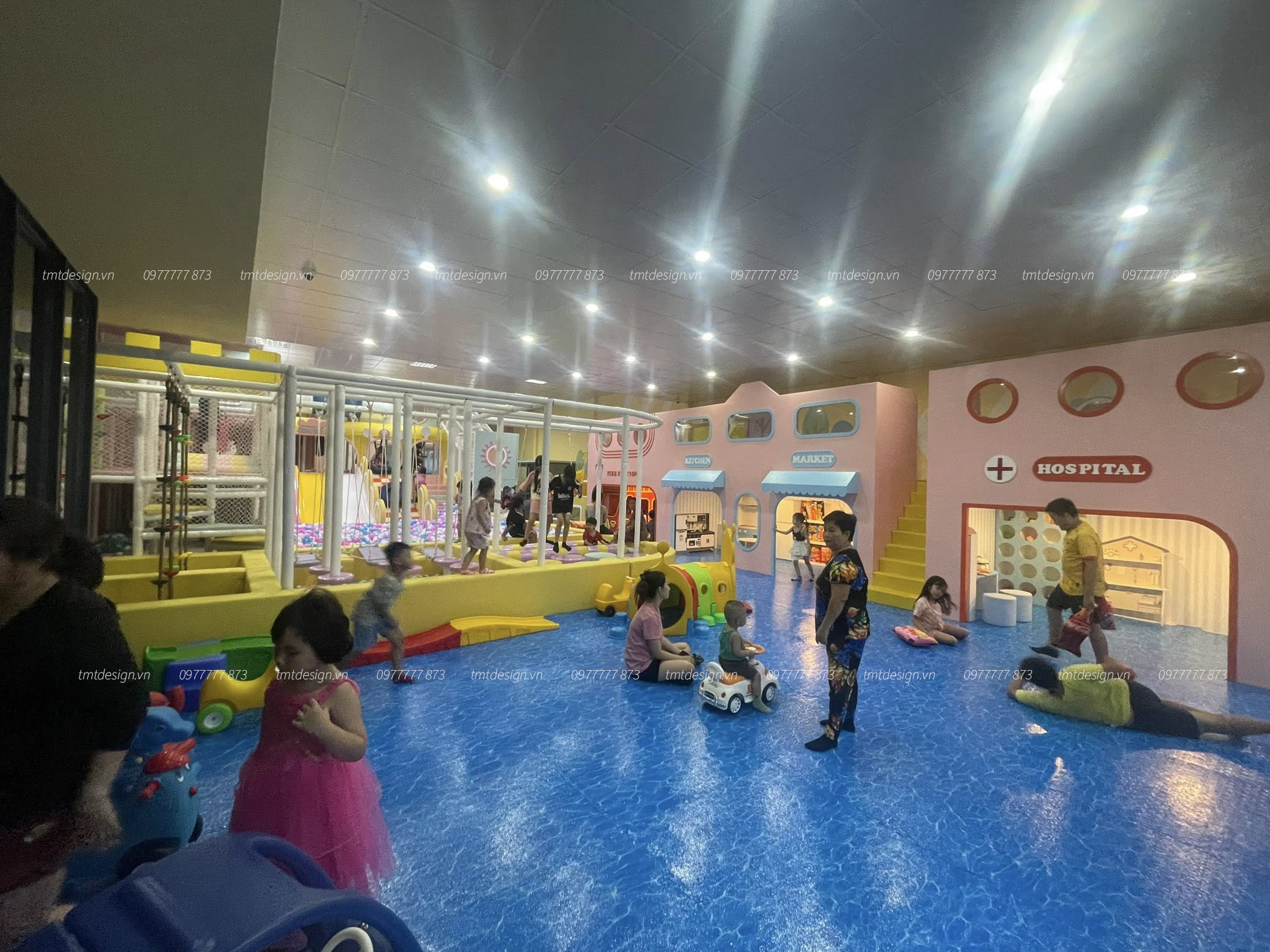 Thiet-ke-thi-cong-khu-vui-choi-2026-3