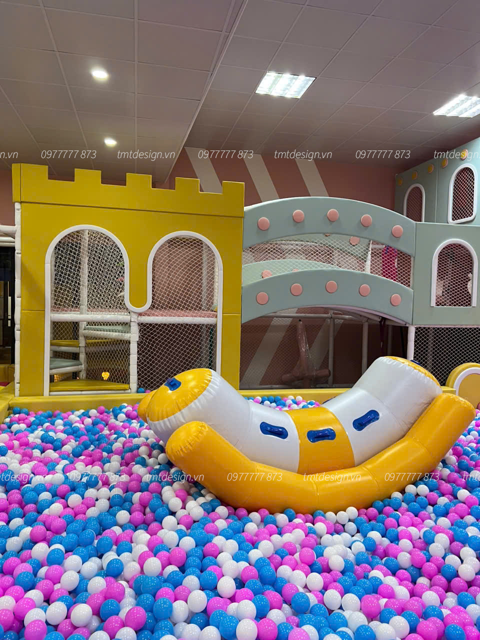Thiet-ke-thi-cong-khu-vui-choi-2026-5